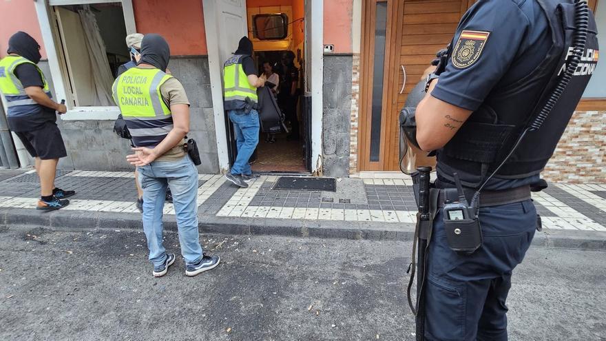 &#039;Macrorredada&#039; contra el tráfico de drogas en Molino de Viento