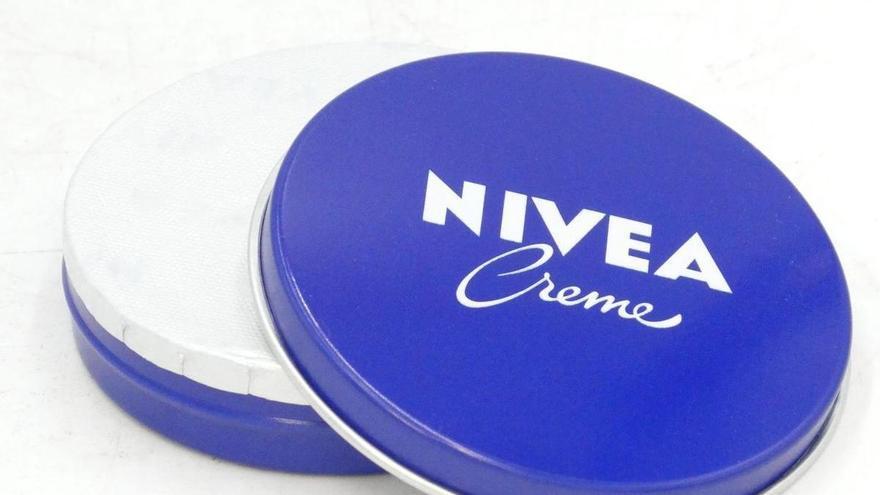 Adiós al champú acondicionador, la tendencia con Nivea en el pelo que copia más gente