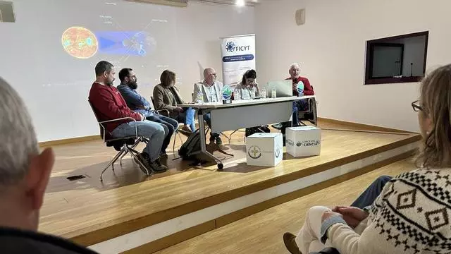 VÍDEO: ¿Qué debes saber para observar el eclipse solar sin riesgos? Las respuestas científicas desde Navia, aquí