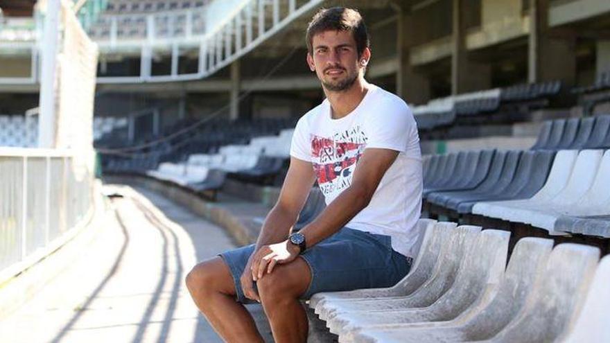 Marenyà, primer renovado en el CD Castellón