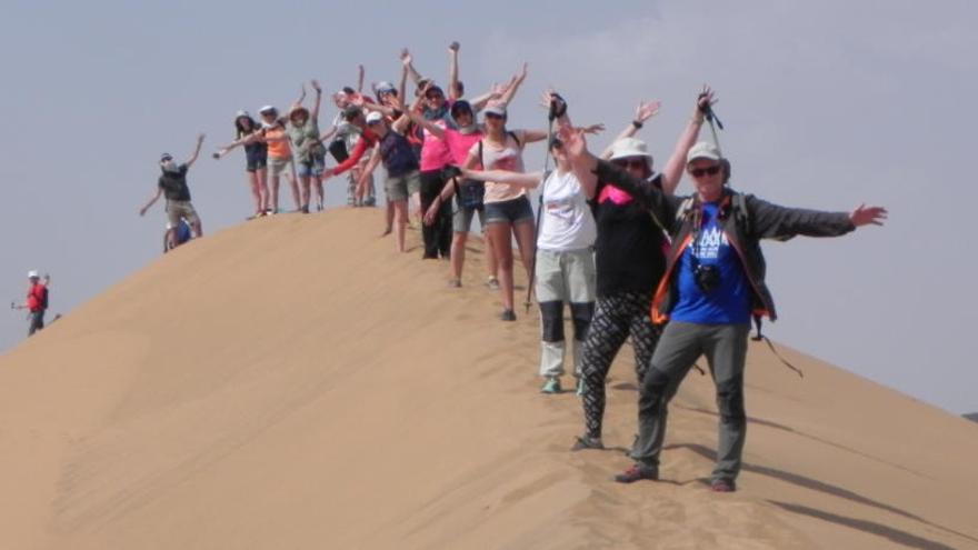 Imagen de la primera travesía por el desierto que se realizó en 2017