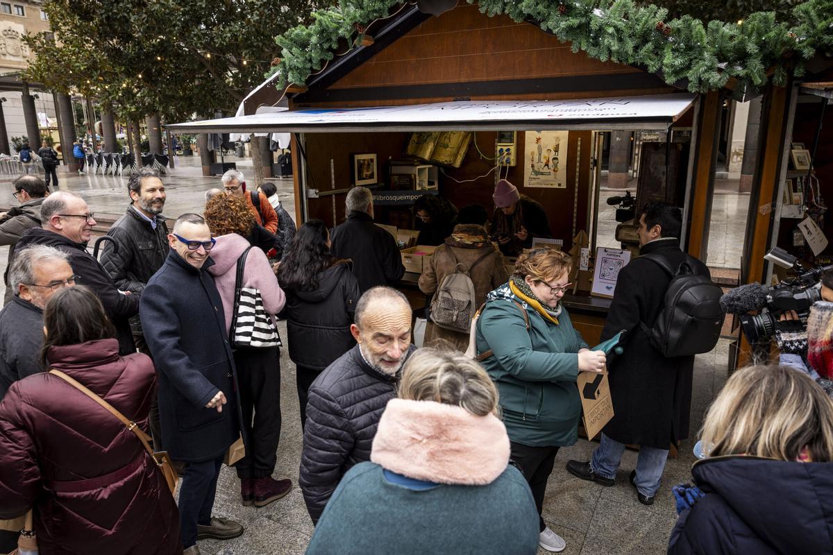 Última edición de la iniciativa 'Libros que importan' en la plaza del Pilar