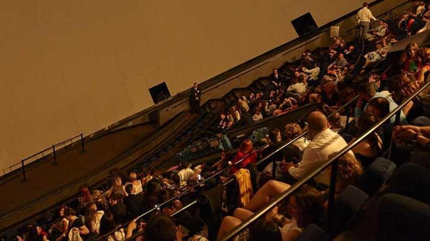 Interior de una sala de cine.