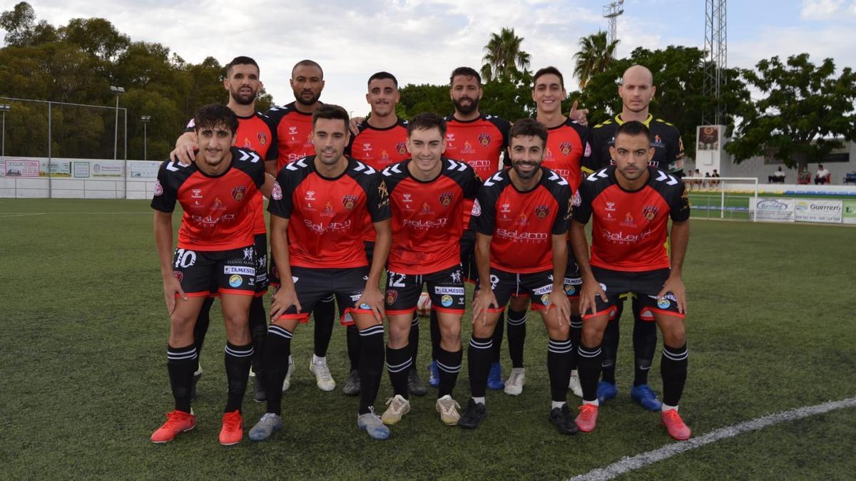 Alineación del Salerm Puente Genil en Conil.