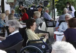 Vigo se queda sin plazas en residencias de mayores al agotarse la oferta privada: "Nos llaman desesperados"