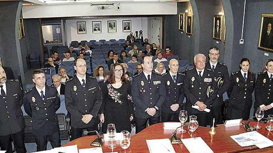 Una imagen del acto celebrado ayer en el Colegio de MÃ©dicos.