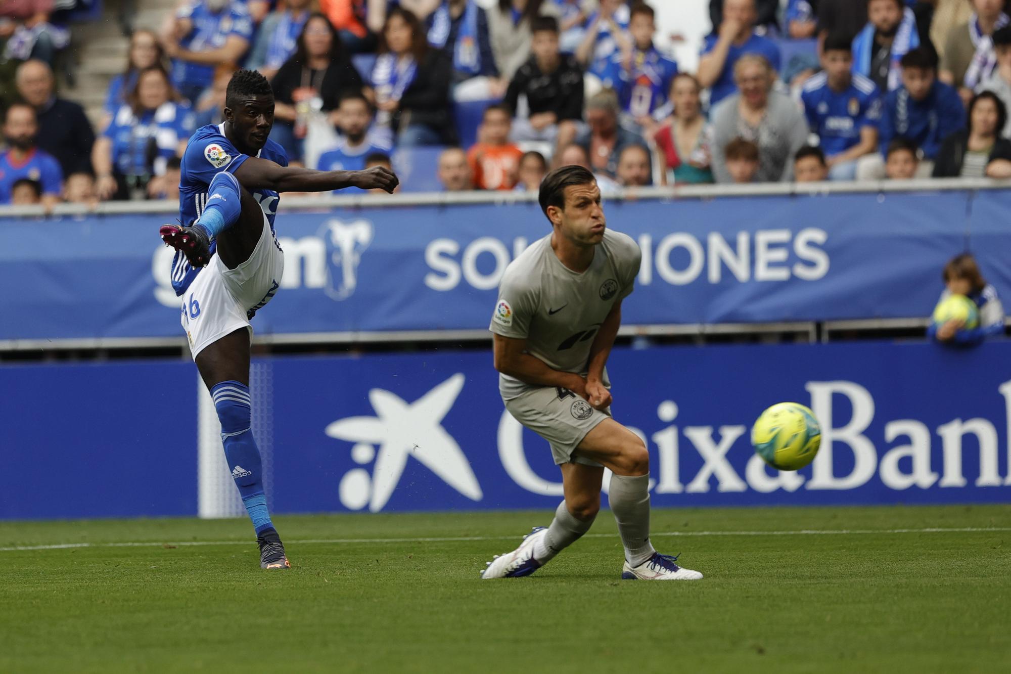 El partido del Oviedo ante el Ibiza, en imágenes