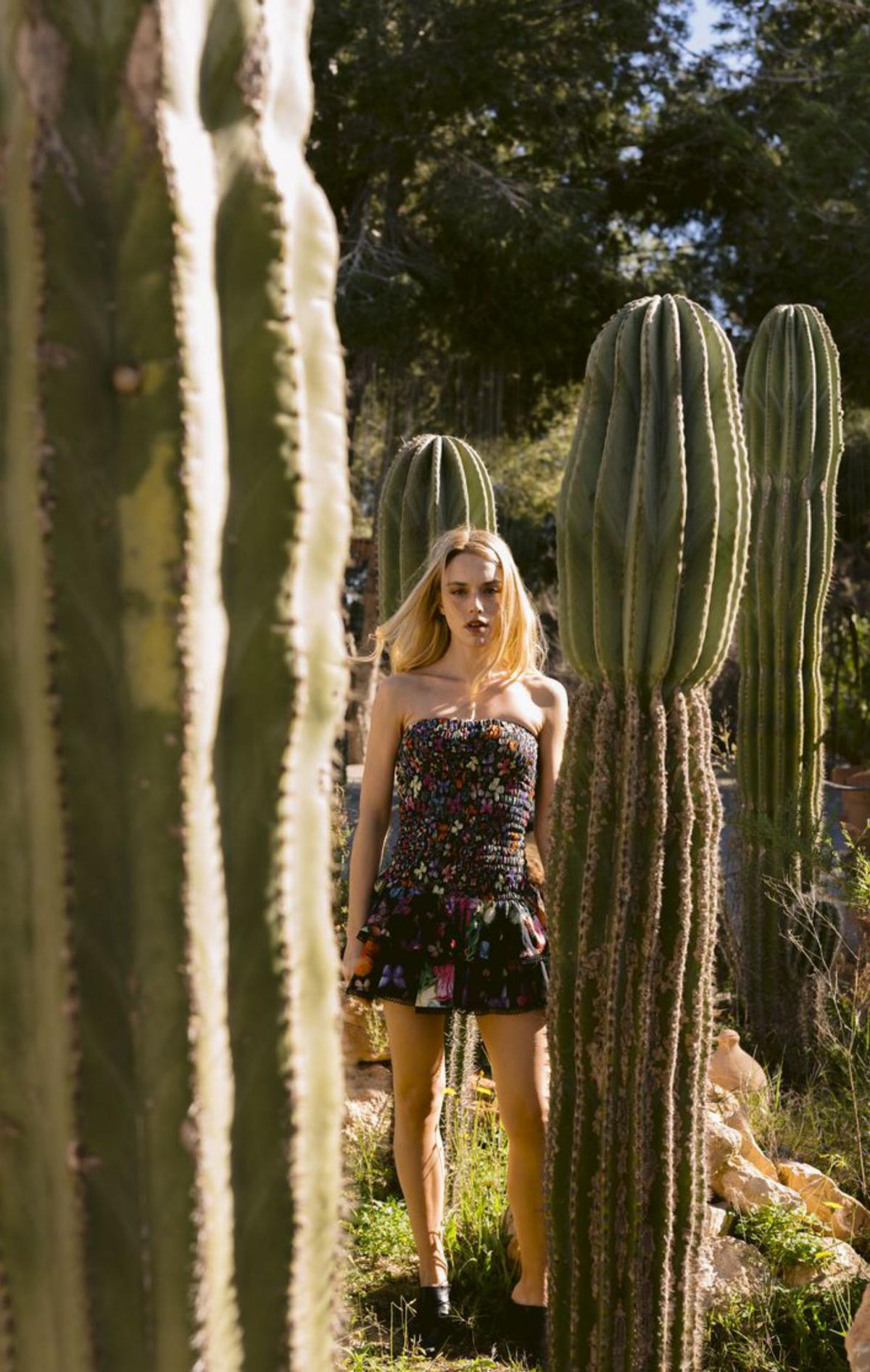 lIZ mÉNDEZ (ESTILISTA
Y DISEÑADORA) |