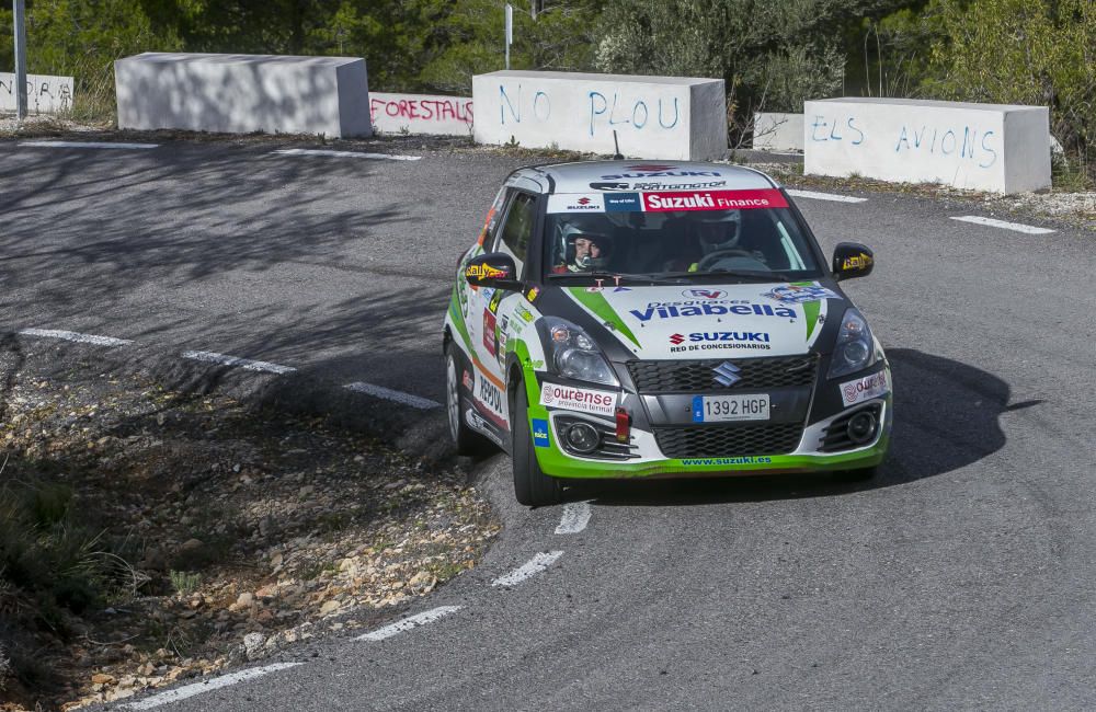 Fuster toma el mando en el Rallye de La Nucía.