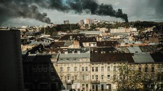 Rusia ataca Leópolis dejando al menos cuatro muertos