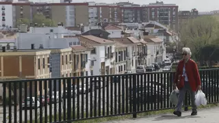 La mejora de la entrada oeste al barrio de los Olivos Borrachos, más cerca