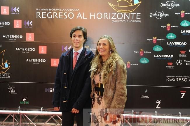 Estreno de 'Regreso al horizonte' en el cine Rex