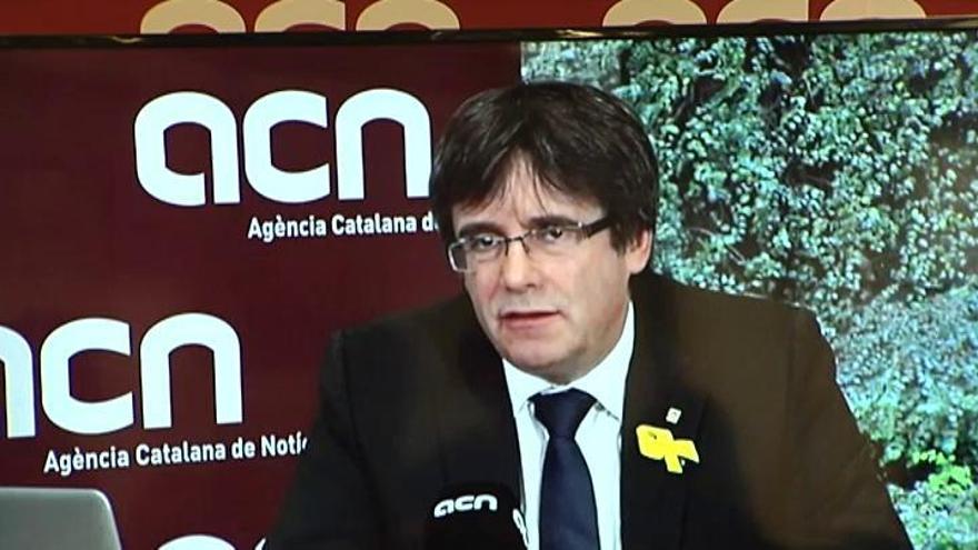Puigdemont: &quot;La investidura no se puede hacer ni en Bruselas ni en la cárcel&quot;