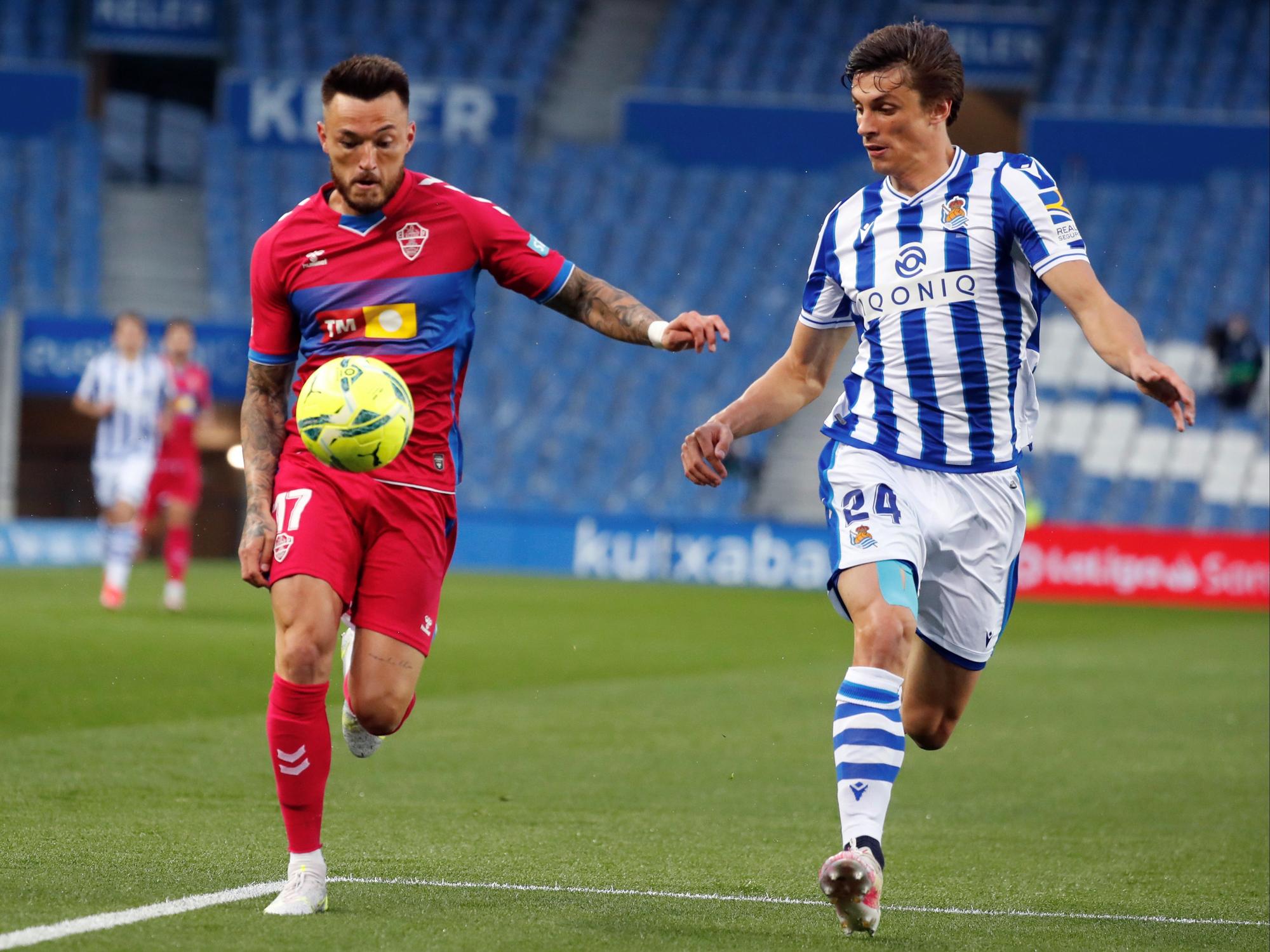 Las mejores imágenes del partido entre la Real Sociedad y el Elche CF