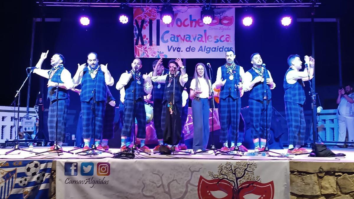 Actuación en la Noche Carnavalesca de Villanueva de Algaidas. | L.O.