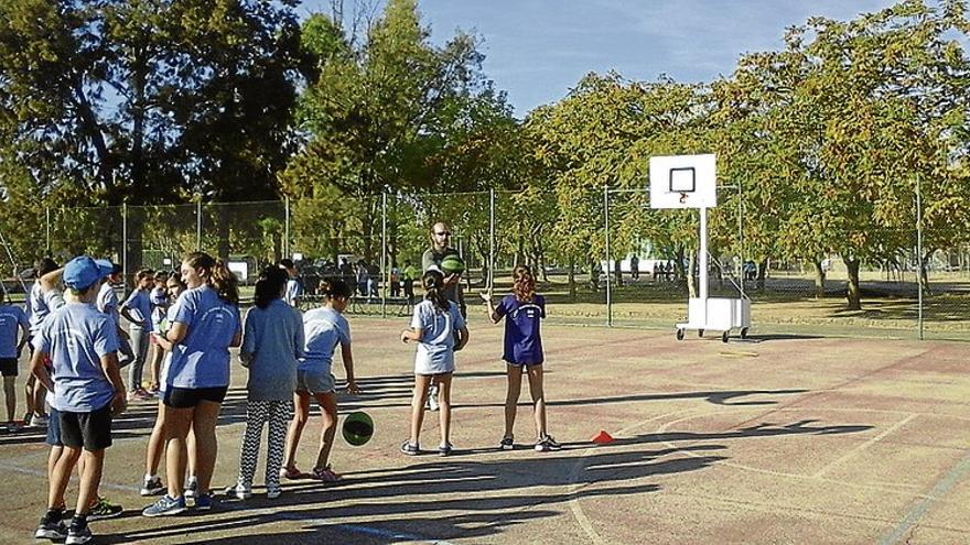 Convocan la Escuela de Verano de Baloncesto