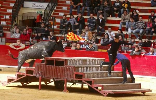 Vaquillas y rejones en la Feria San Jorge