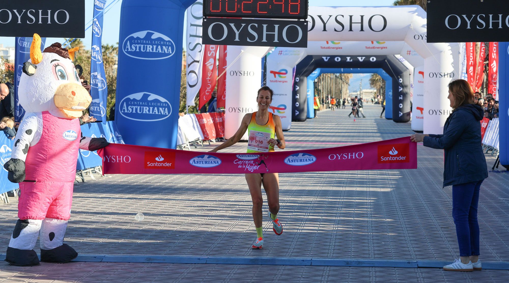 Carrera de la Mujer 2025: Las mejores imágenes del evento