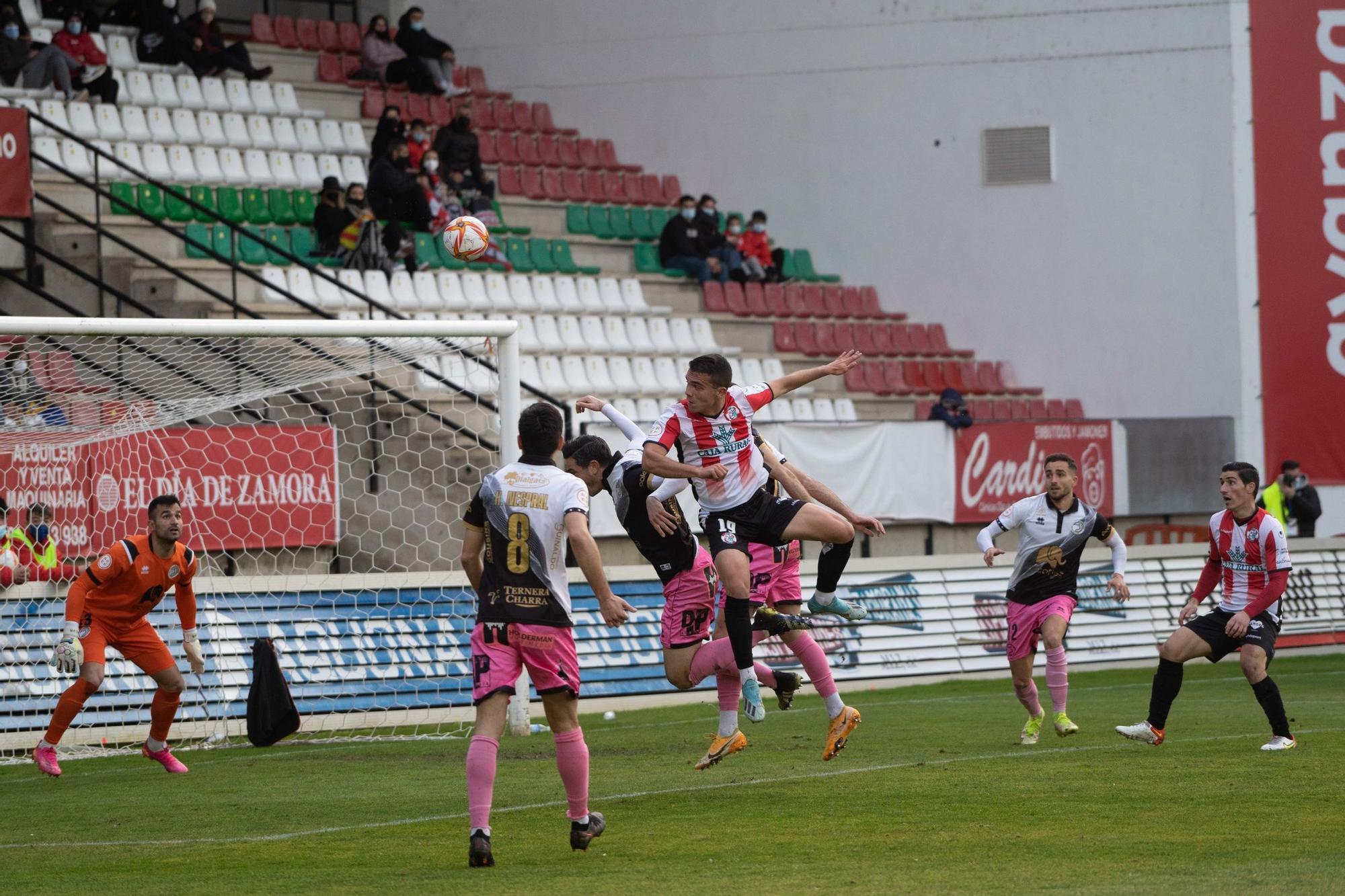 Triunfo del Zamora CF ante Unionistas de Salamanca