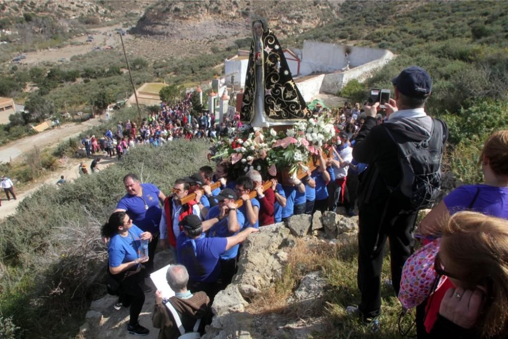 Subida de la Virgen de la Soledad al Calvario