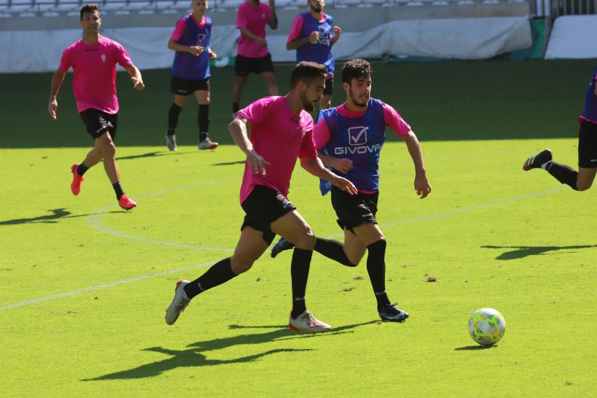 El Córdoba CF vuelve a jugar en El Arcángel