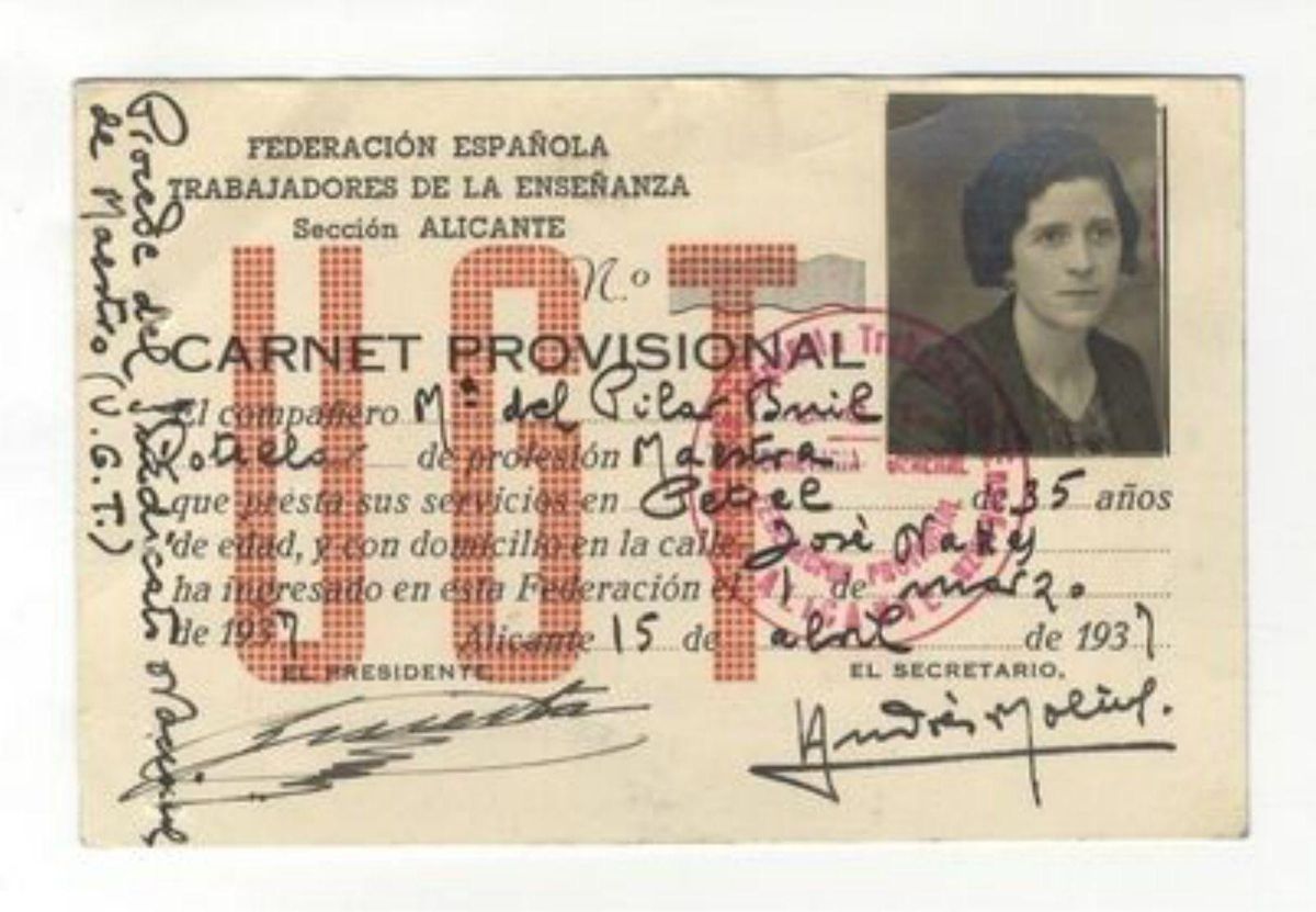 Represión y olvido de las maestras de la República