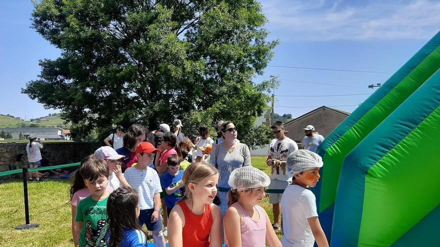 La Jornada de las Familias, de bote en bote en Llanera