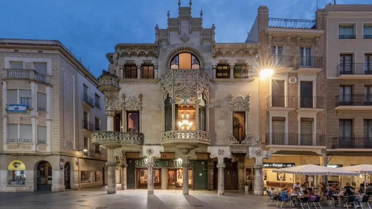 Esta casa modernista, única en el mundo, no está en Bardelona, sino en Tarragona.