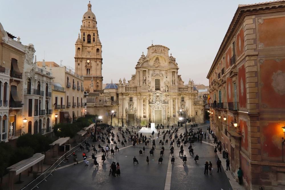 Acto en homenaje a las víctimas del coronavirus en la Región