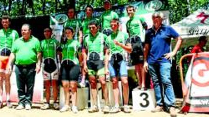 Edison Bravo acaba quinto en la general de la Vuelta a Madrid