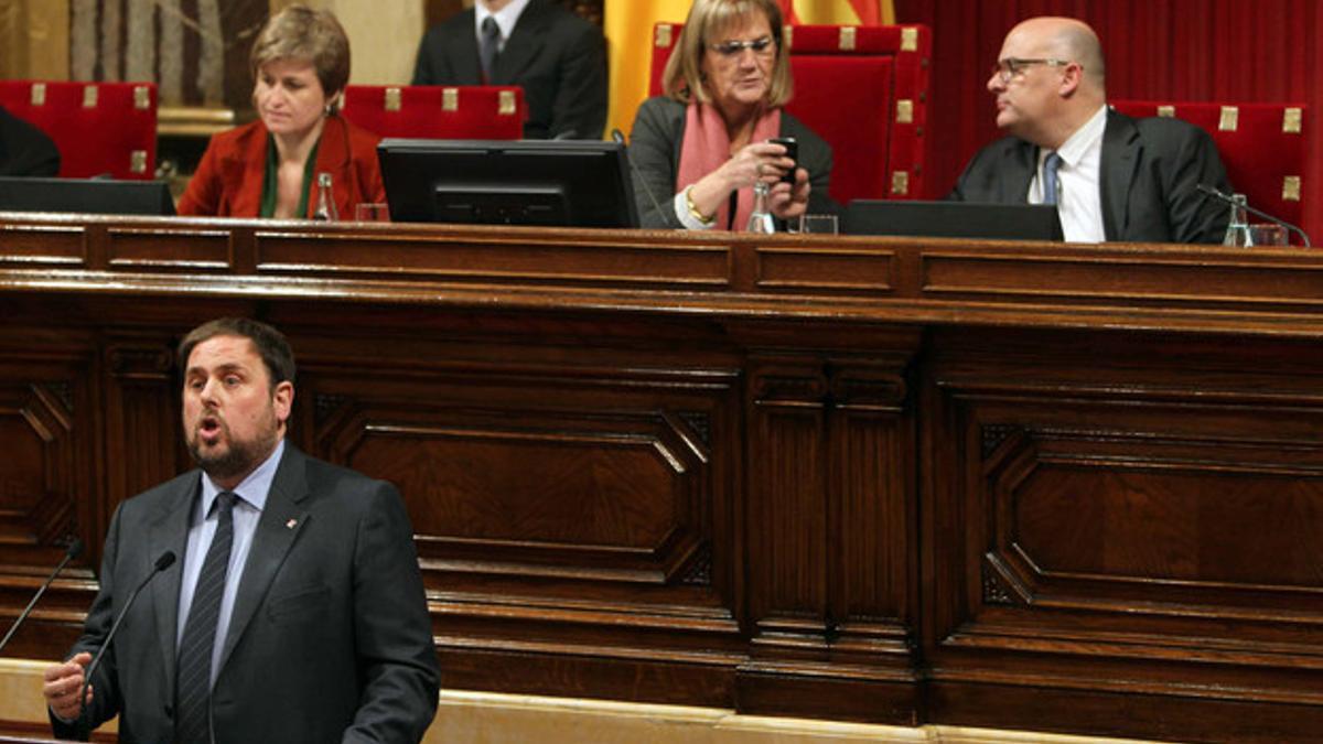 El presidente de ERC, Oriol Junqueras, durante su intervención en el Parlament, el 20 de diciembre.