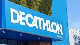 Transforma tu coche en caravana: el artículo de Decathlon que vuela este verano