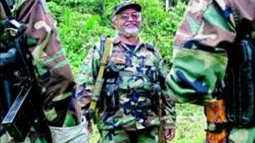 El Ejército de Colombia mata en Ecuador al número 2 de las FARC