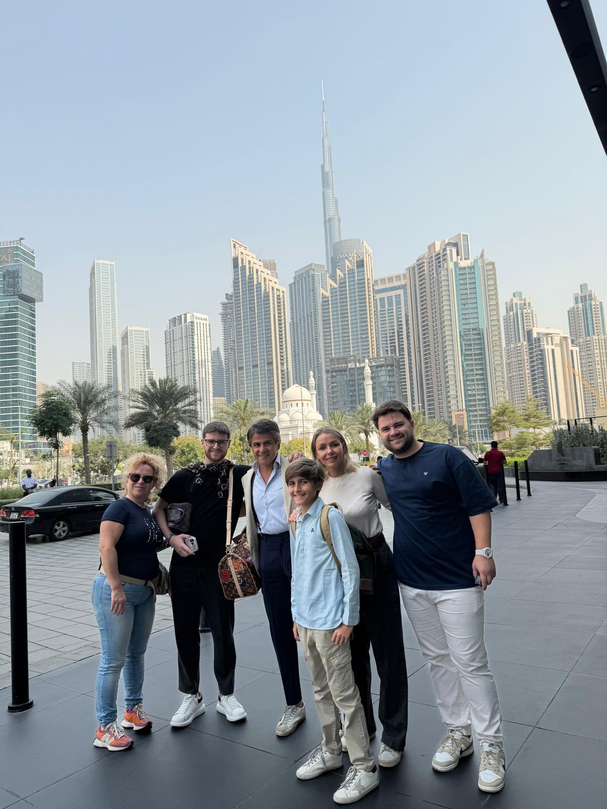 La familia de Valle de Abdalajís, atrapada en Dubái sin fecha de vuelta