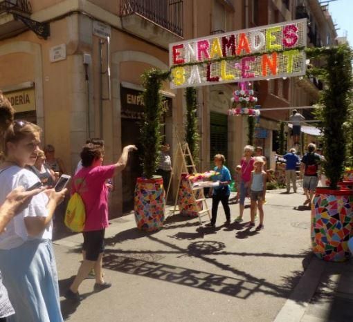 Les enramades de Sallent arriben a Gràcia