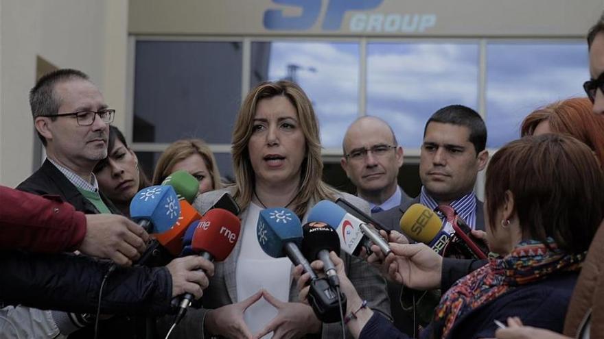 Susana Díaz asegura que «cumplirá» con los autónomos