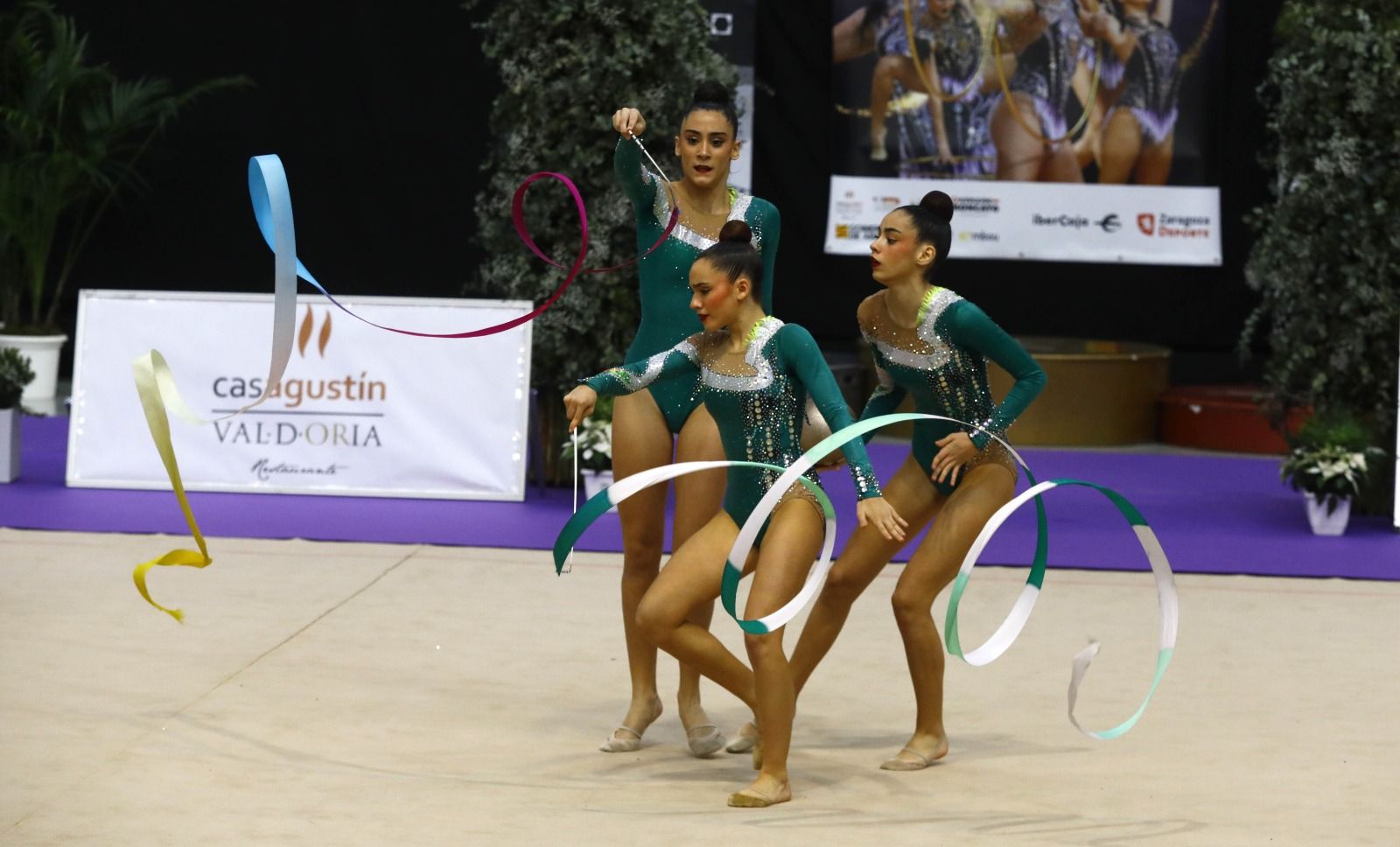 En imágenes | La mejor gimnasia rítmica de España se cita en Zaragoza