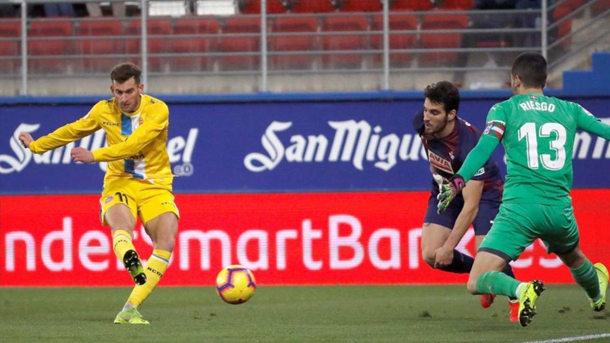 Leo Baptistao gozó de una ocasión muy clara de gol en Ipurua