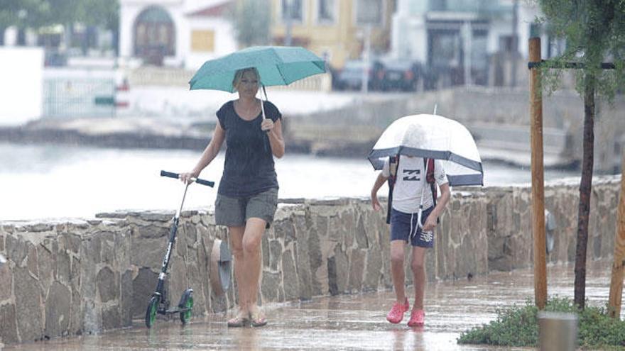 En alerta por fuertes lluvias