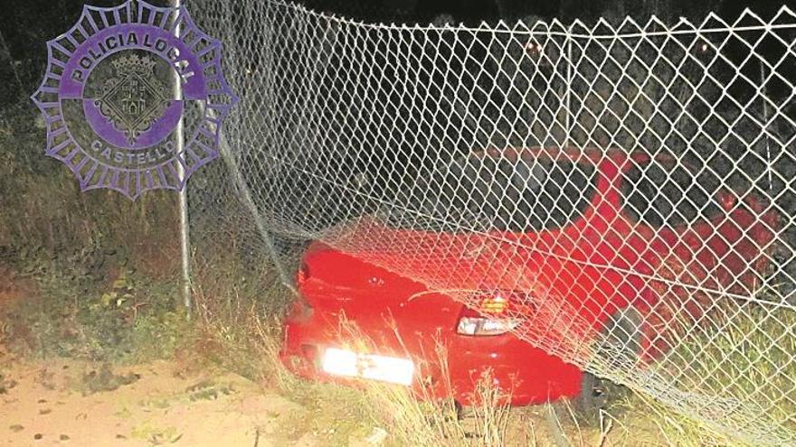 Dos conductores ebrios se salen de la carretera en Castellón y Vinaròs