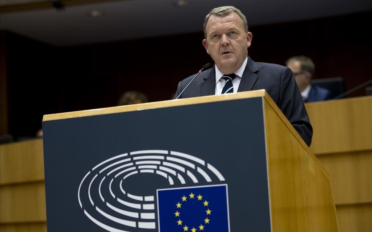 zentauroepp46058557 denmark s prime minister lars lokke rasmussen addresses euro181204180242