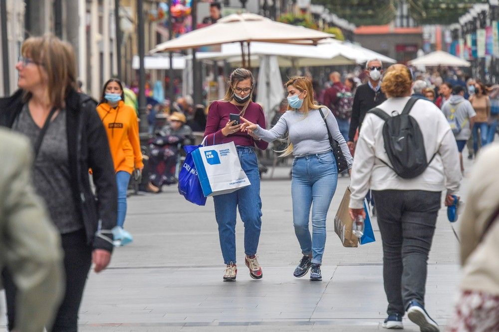 Compras en Triana antes de la Navidad (6/12/2021)