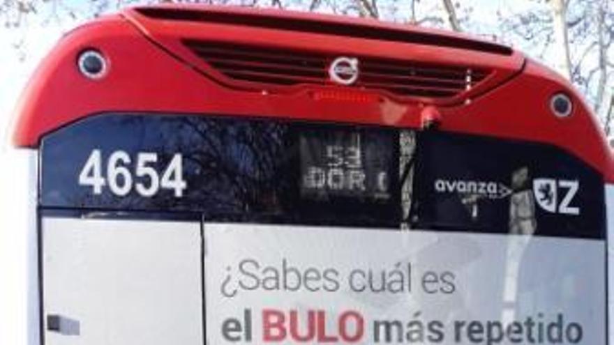 Críticas por los anuncios religiosos en los buses de Zaragoza