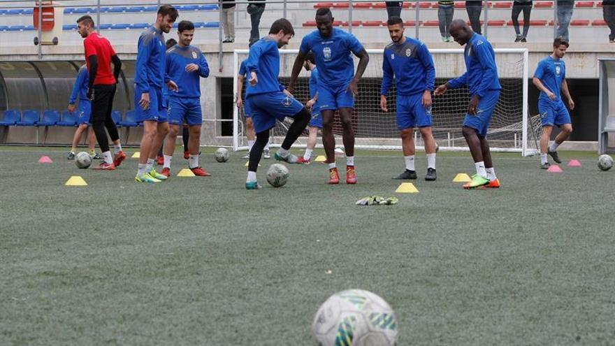 Sánchez (Eldense): &quot;Esta gente me quitó las ganas de jugar al fútbol&quot;