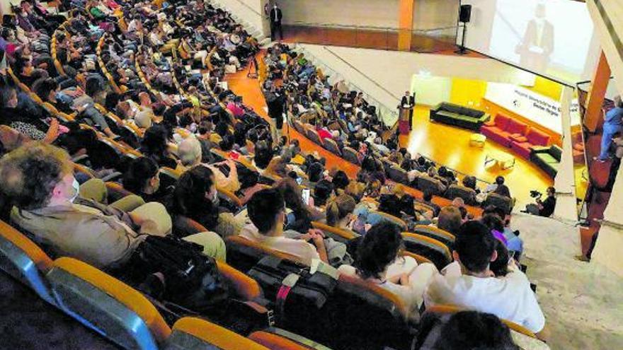 El primer Congreso de la Escuela de Pacientes congrega a 300 personas