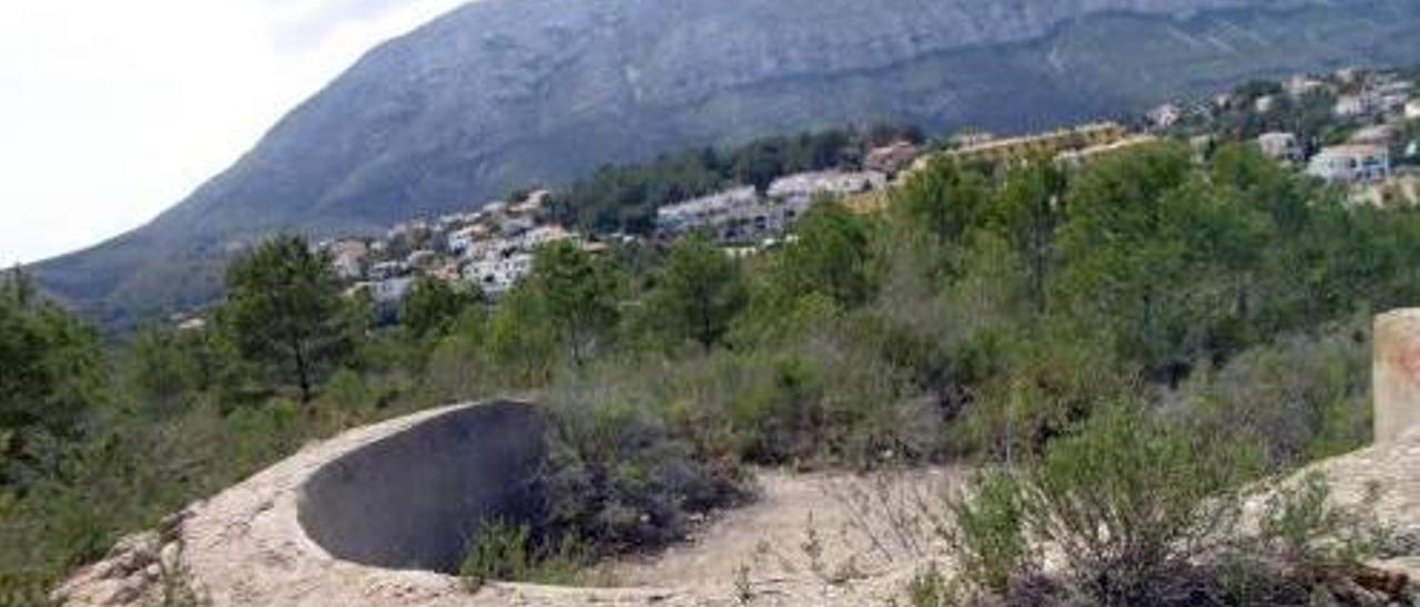 Un patrimonio abandonado y olvidado en el Montgó y les Rotes.