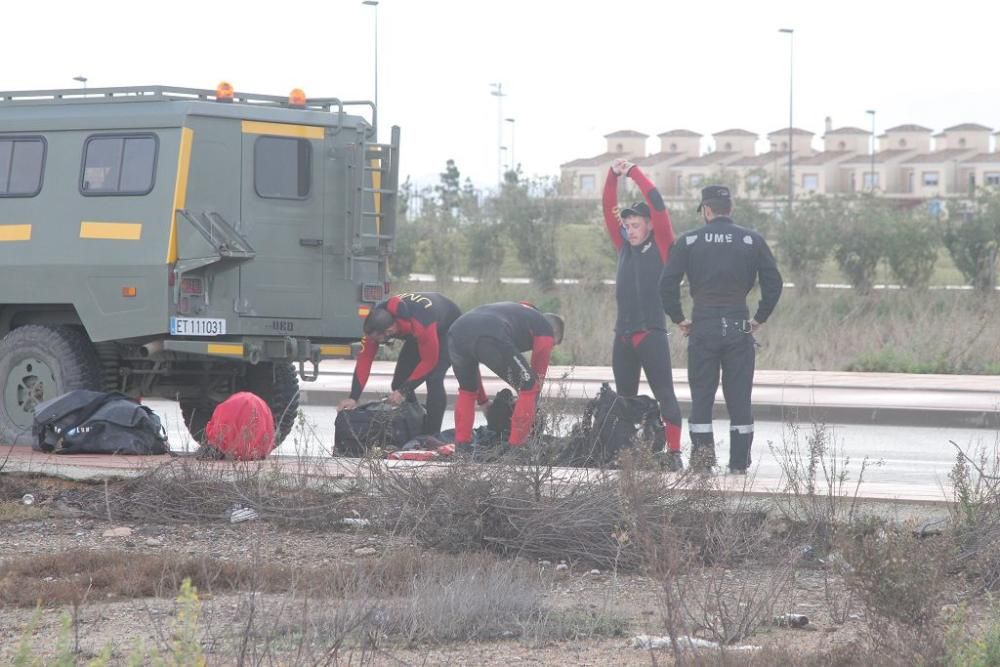 La UME monta su base en Los Alcázares para ayudar