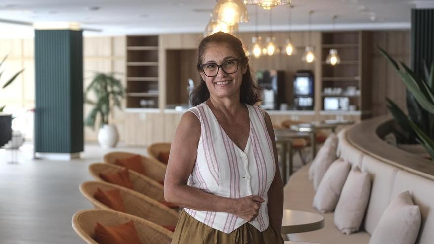 "Pasé de verme sin nada a ser feliz cada día en mi trabajo": premio a Pino León, ayudante de cocina en el hotel Mogán Princess & Beach Club