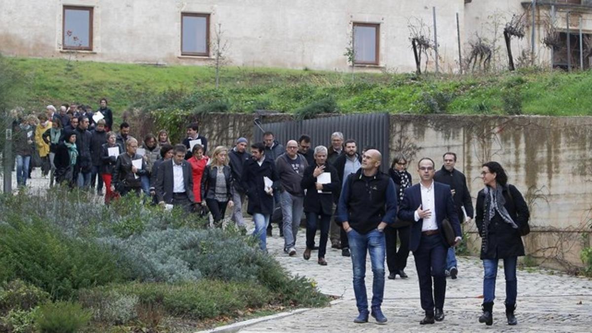 Los diputados de Junts pel Sí, en Poblet.