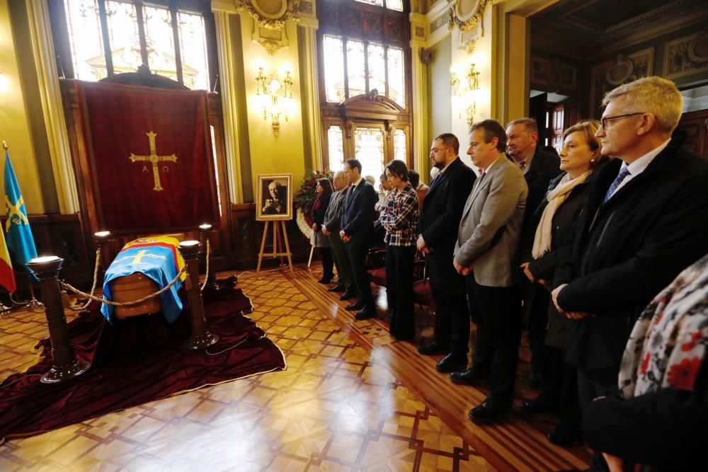 Muere Vicente Álvarez Areces: Capilla ardiente en la Junta del Principado